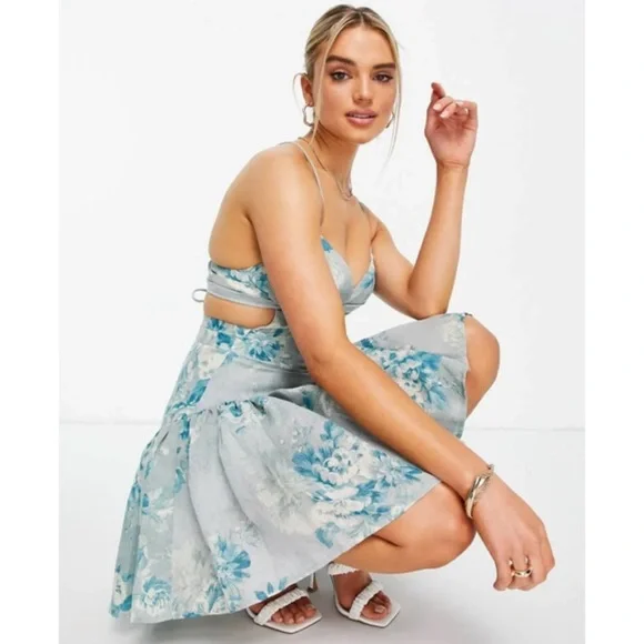 ASOS DESIGN strappy voile mini dress with bust detail in floral prin - Picture 1 of 4